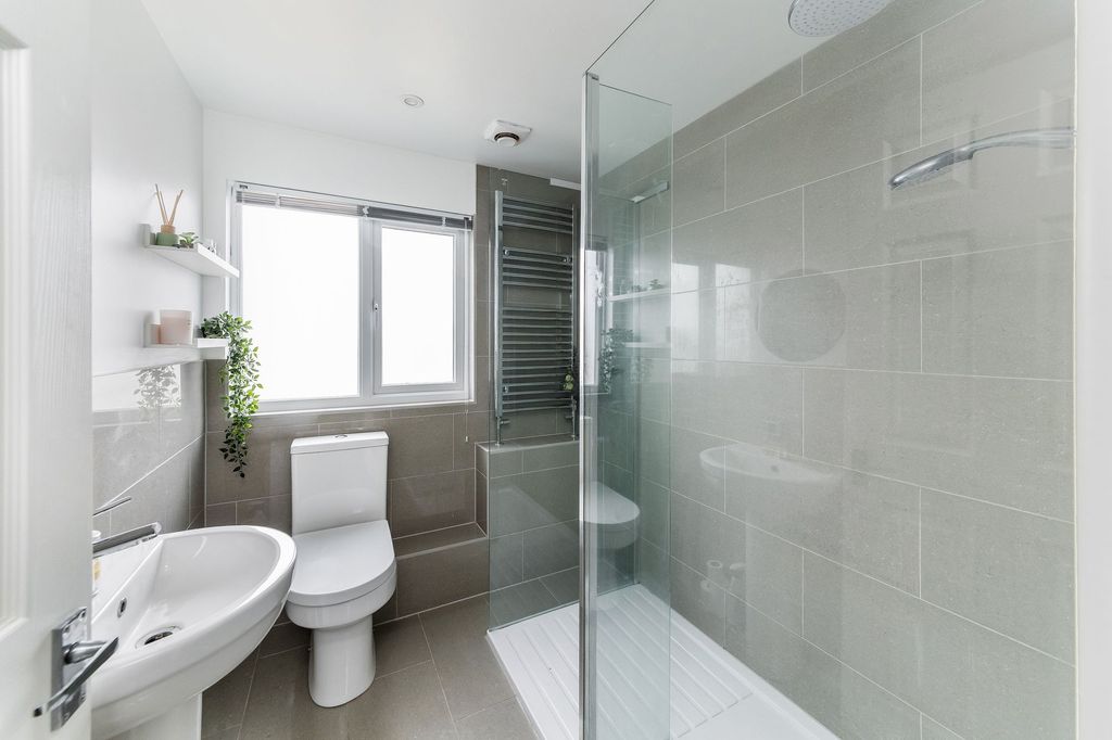 Additional image 17 of 6 bed detached house for saleKysbie Close, Abingdon OX14
