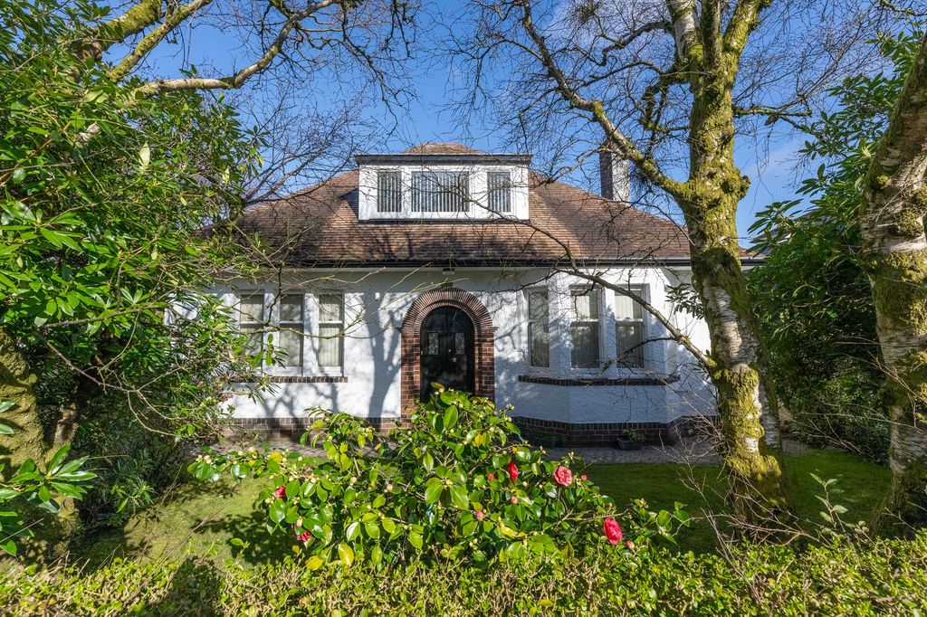 4 bed detached bungalow for saleDivert Road, Gourock PA19