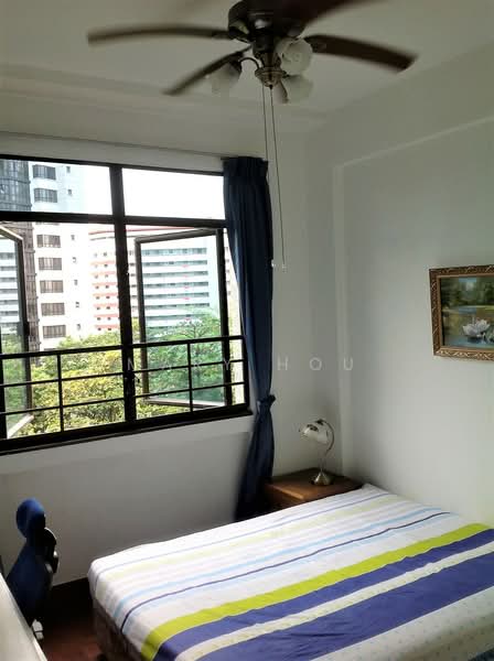 51 Jurong East Avenue 1 photo 2