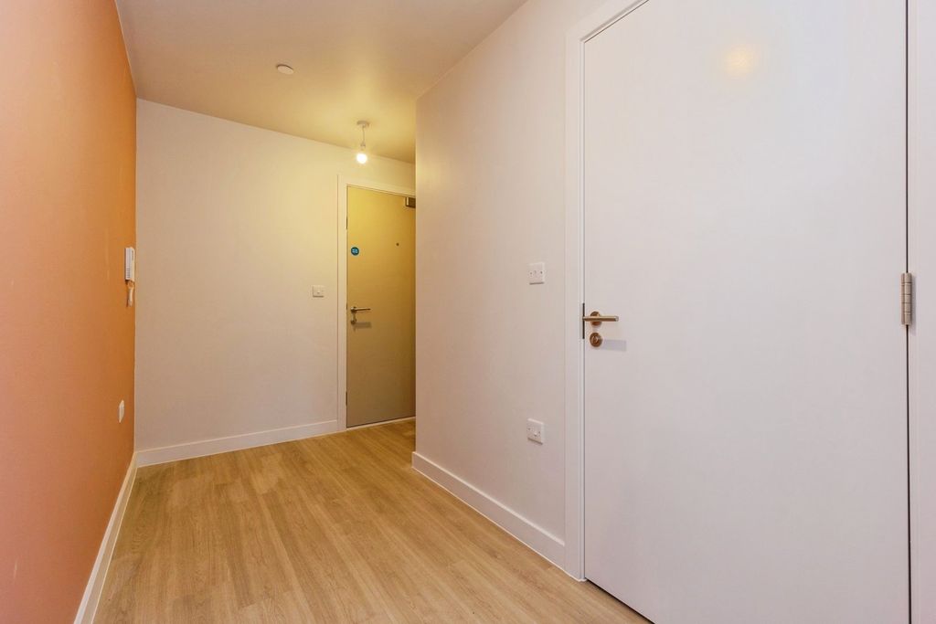 Additional image 3 of 3 bed flat for saleTalbot Road, Stretford, Manchester M16