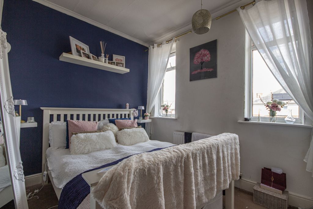 Additional image 9 of 3 bed flat for saleCastleside Road, Newcastle Upon Tyne, Tyne And Wear NE15