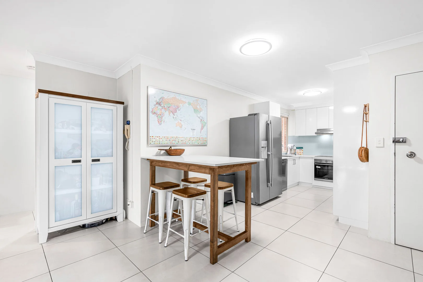 Additional image 4 of 6/94 Cavendish Road, Coorparoo QLD 4151