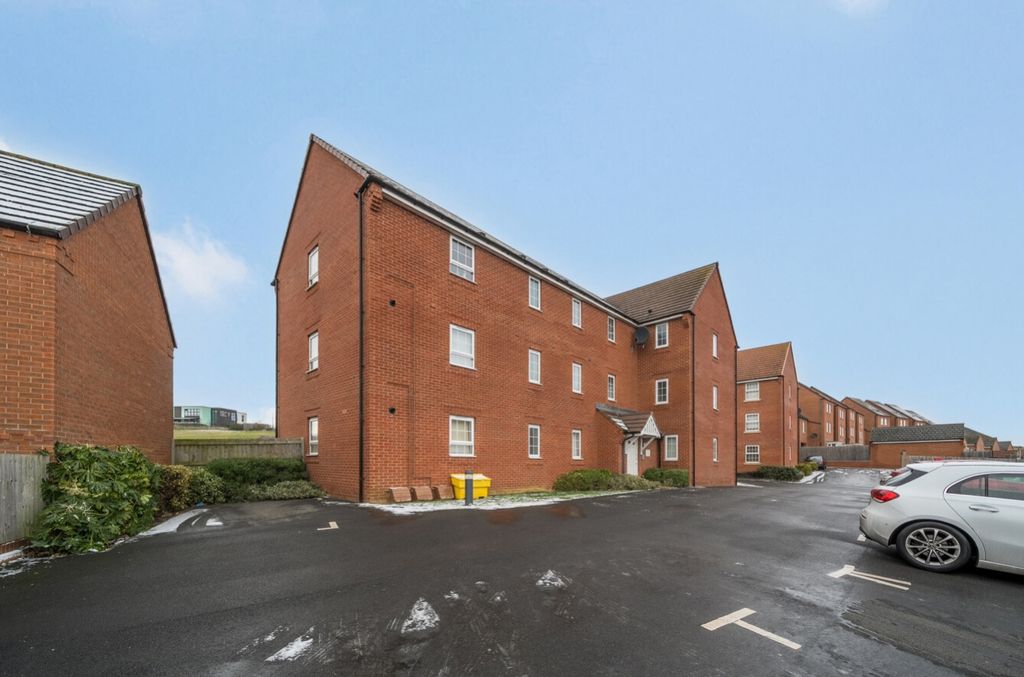 Additional image 10 of 2 bed flat for sale18 Penrhyn Way, Grantham, Lincolnshire NG31