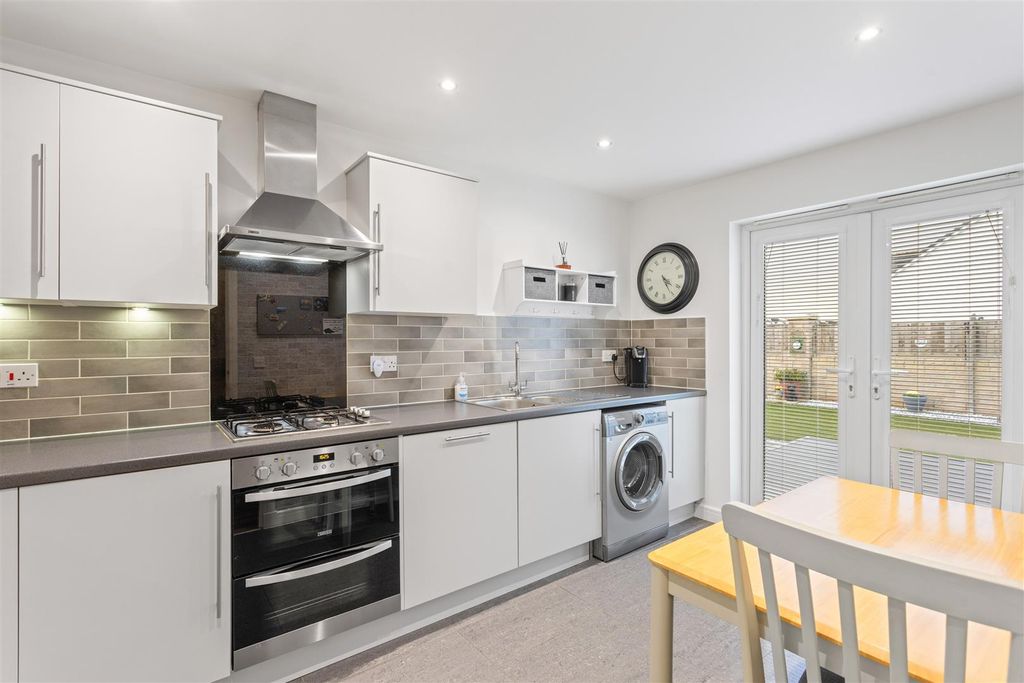 Additional image 10 of 3 bed semi-detached house for saleEast Cults Court, Whitburn EH47