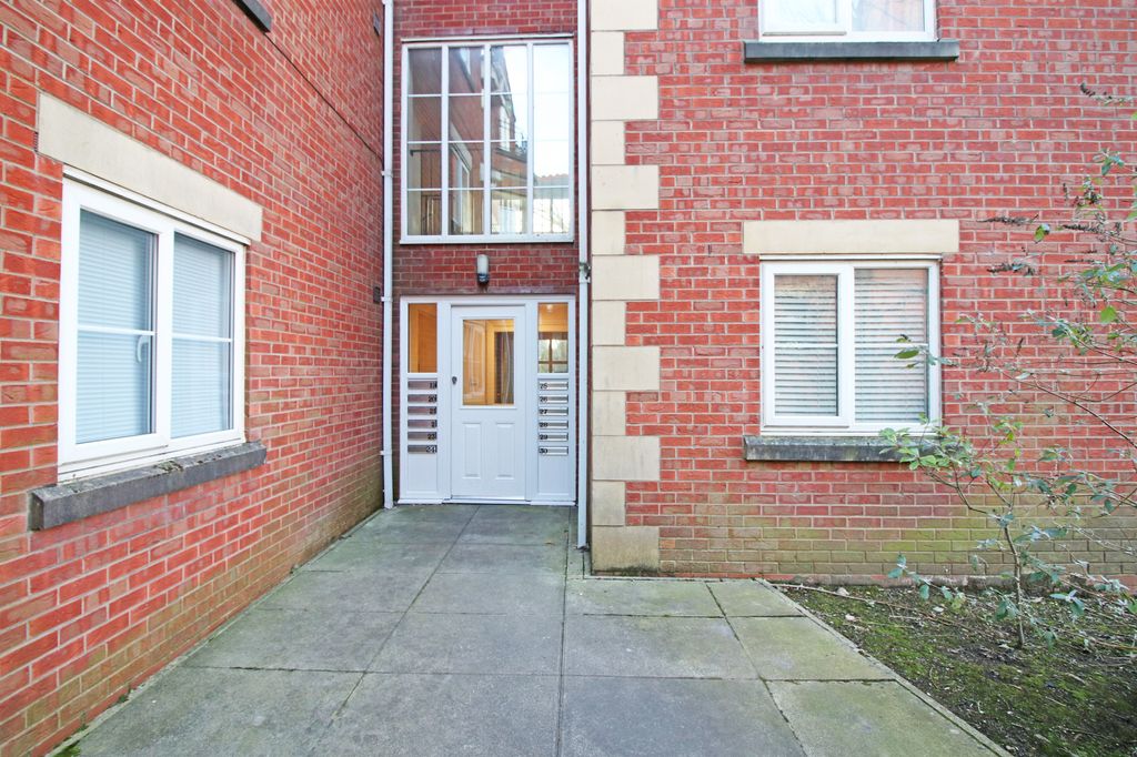 Additional image 19 of 2 bed flat for saleThe Elms, Blackpool FY3