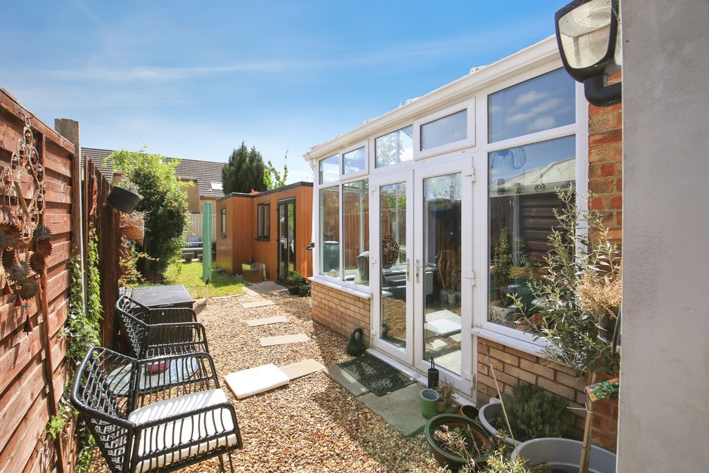Additional image 20 of 3 bed semi-detached house for saleQueens Walk, Peterborough PE2