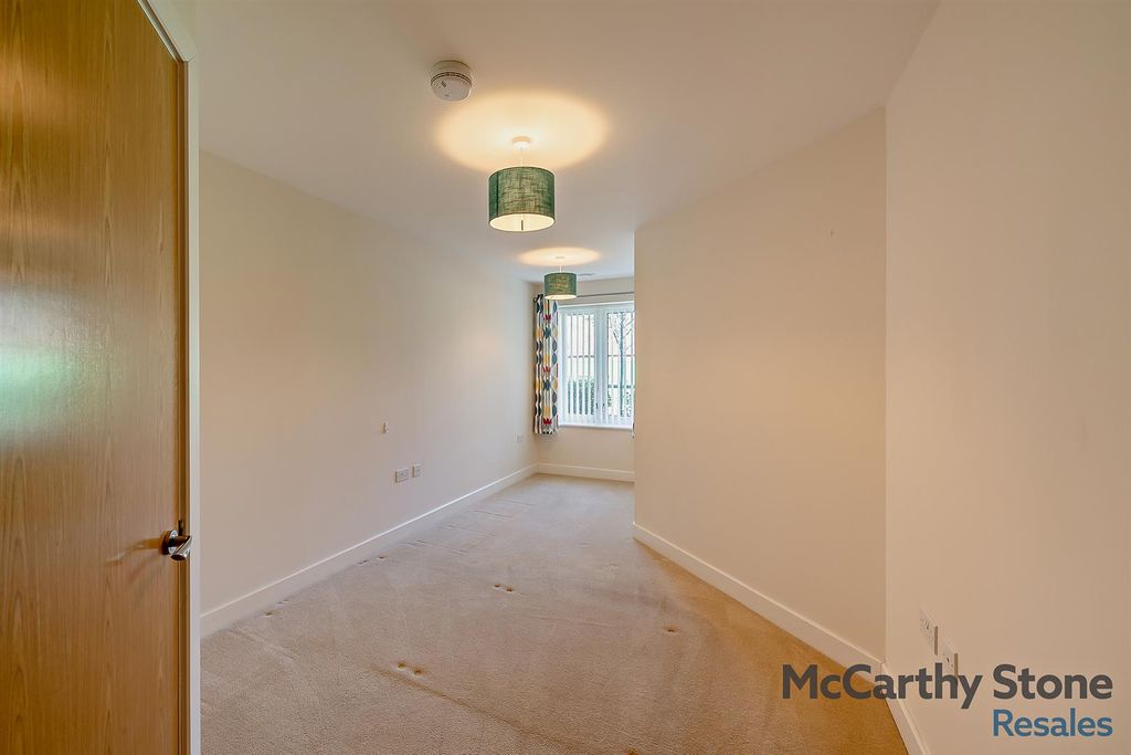 Additional image 7 of 1 bed flat for saleGordon Court, Flood Lane, Bridport DT6