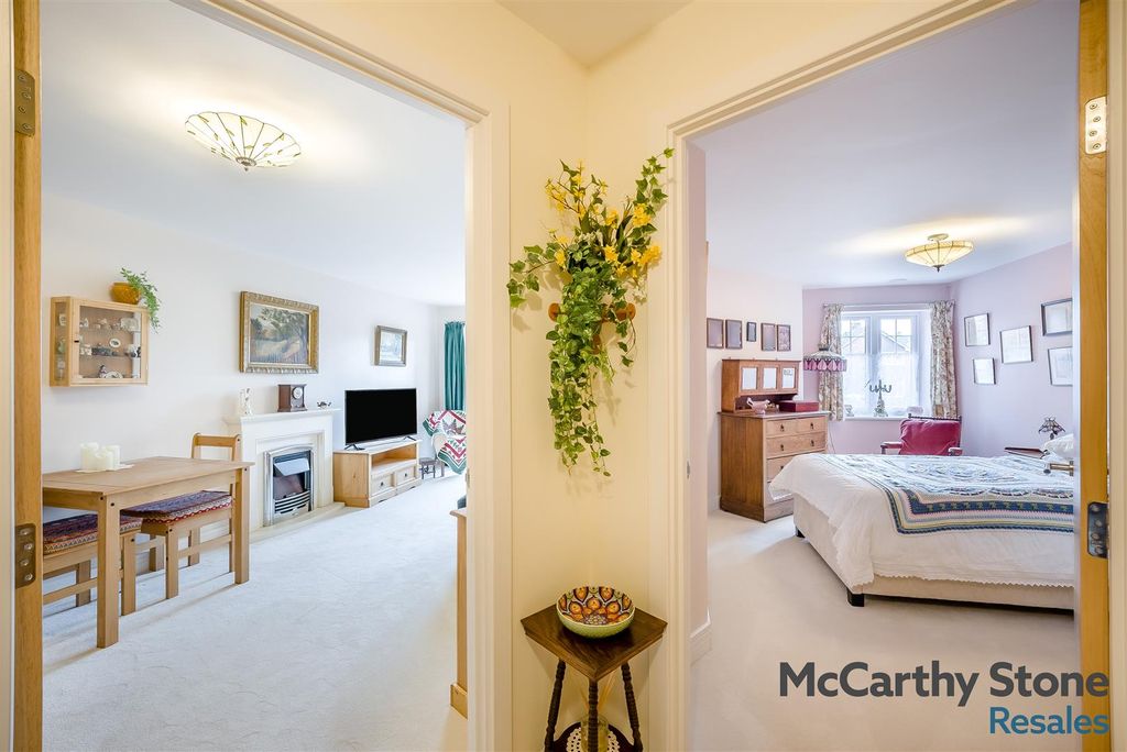 Additional image 2 of 1 bed flat for saleCopthorne Road, Shrewsbury SY3