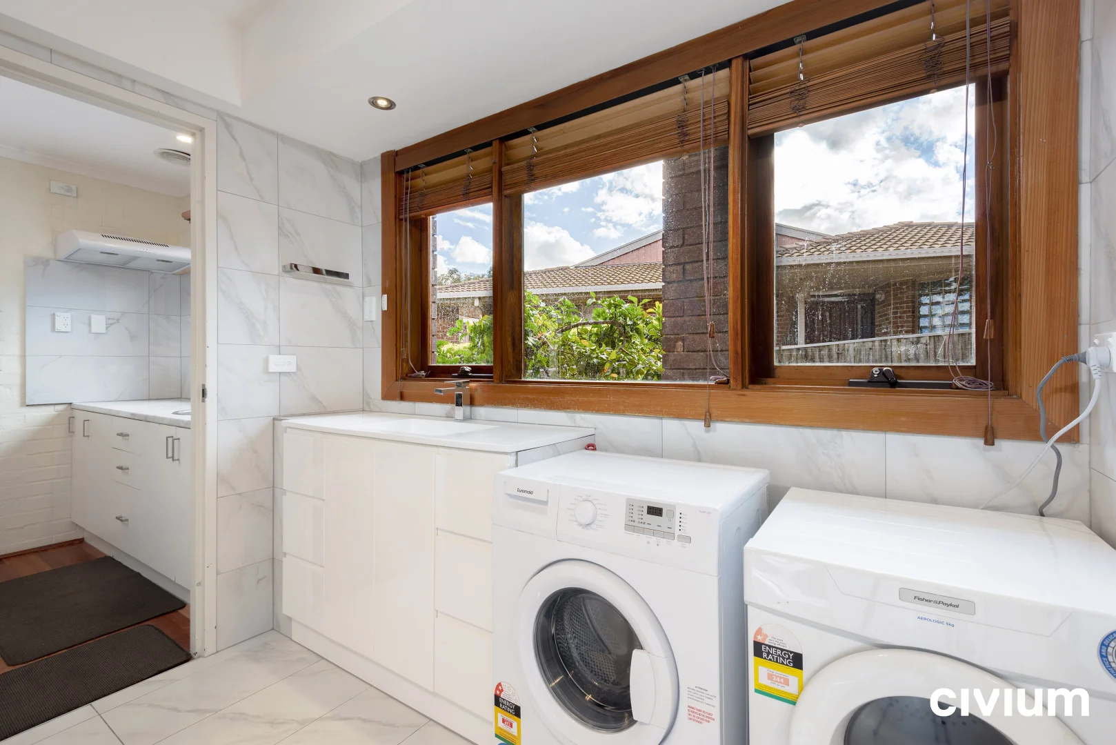 Additional image 6 of 9A Muecke Place, Isaacs ACT 2607