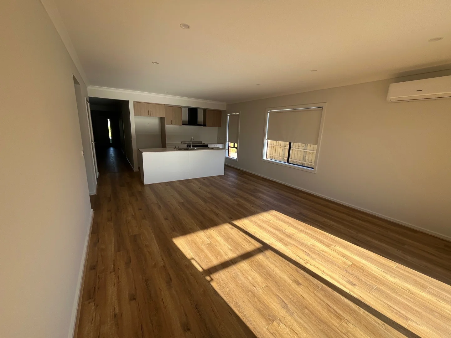 18 Angus Way, Moe VIC 3825 photo 3