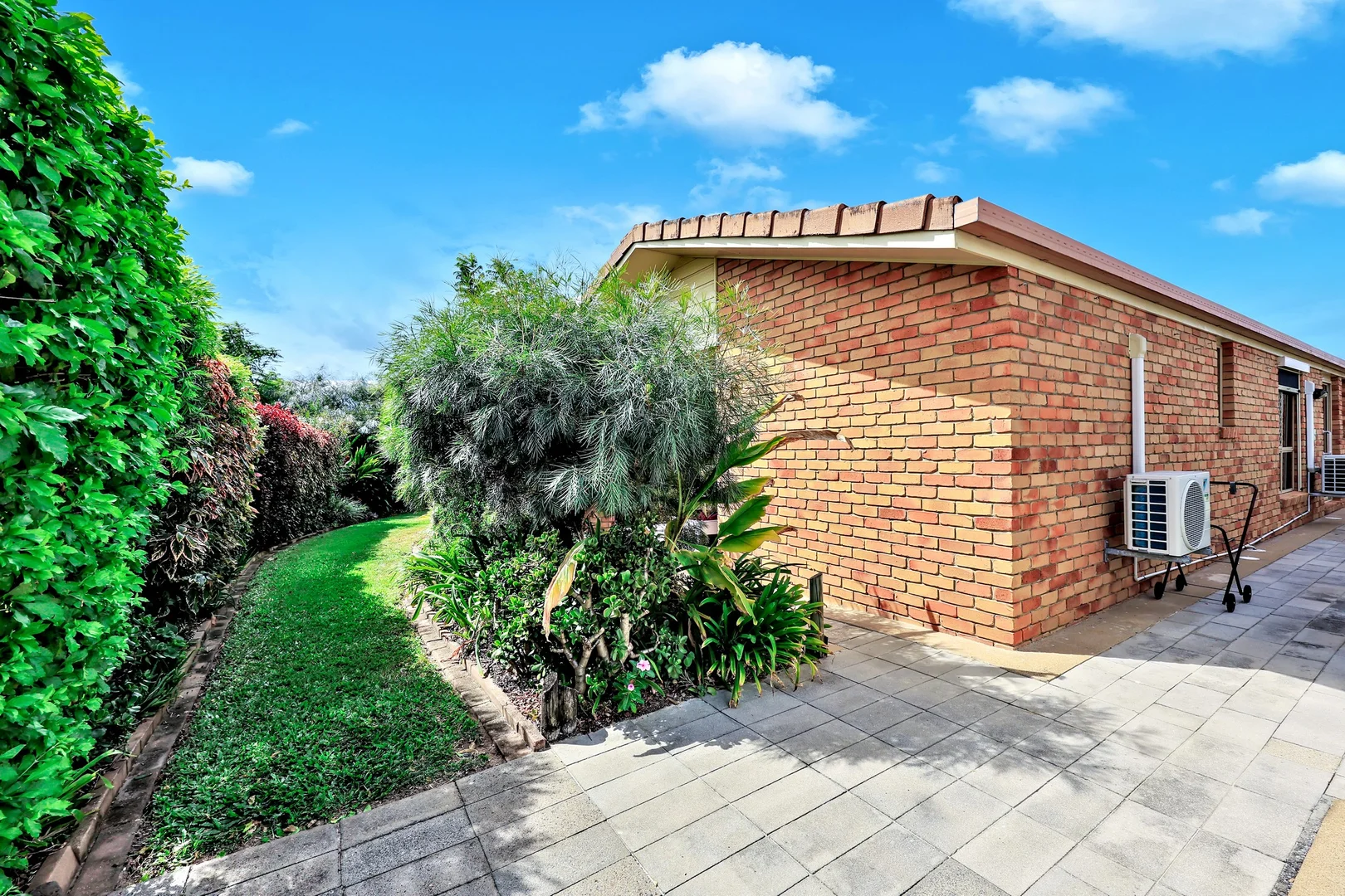 Additional image 32 of 9 Saint Lucia Crescent, Avoca QLD 4670