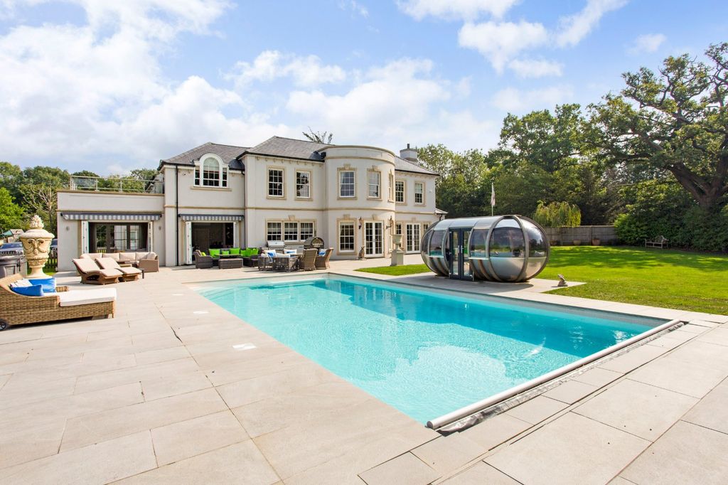 Additional image 23 of 5 bed detached house for saleHawthorn Hill, Warfield, Bracknell, Berkshire RG42