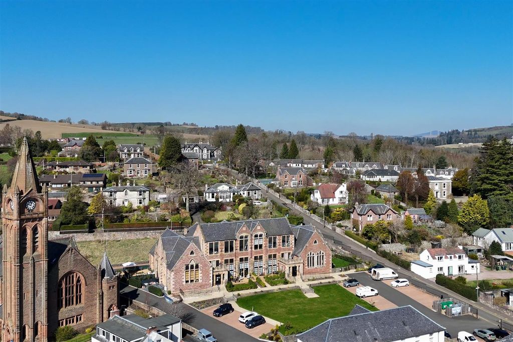 Additional image 19 of 3 bed property for sale14 Old School Apartments, Upper Allan Street, Blairgowrie PH10