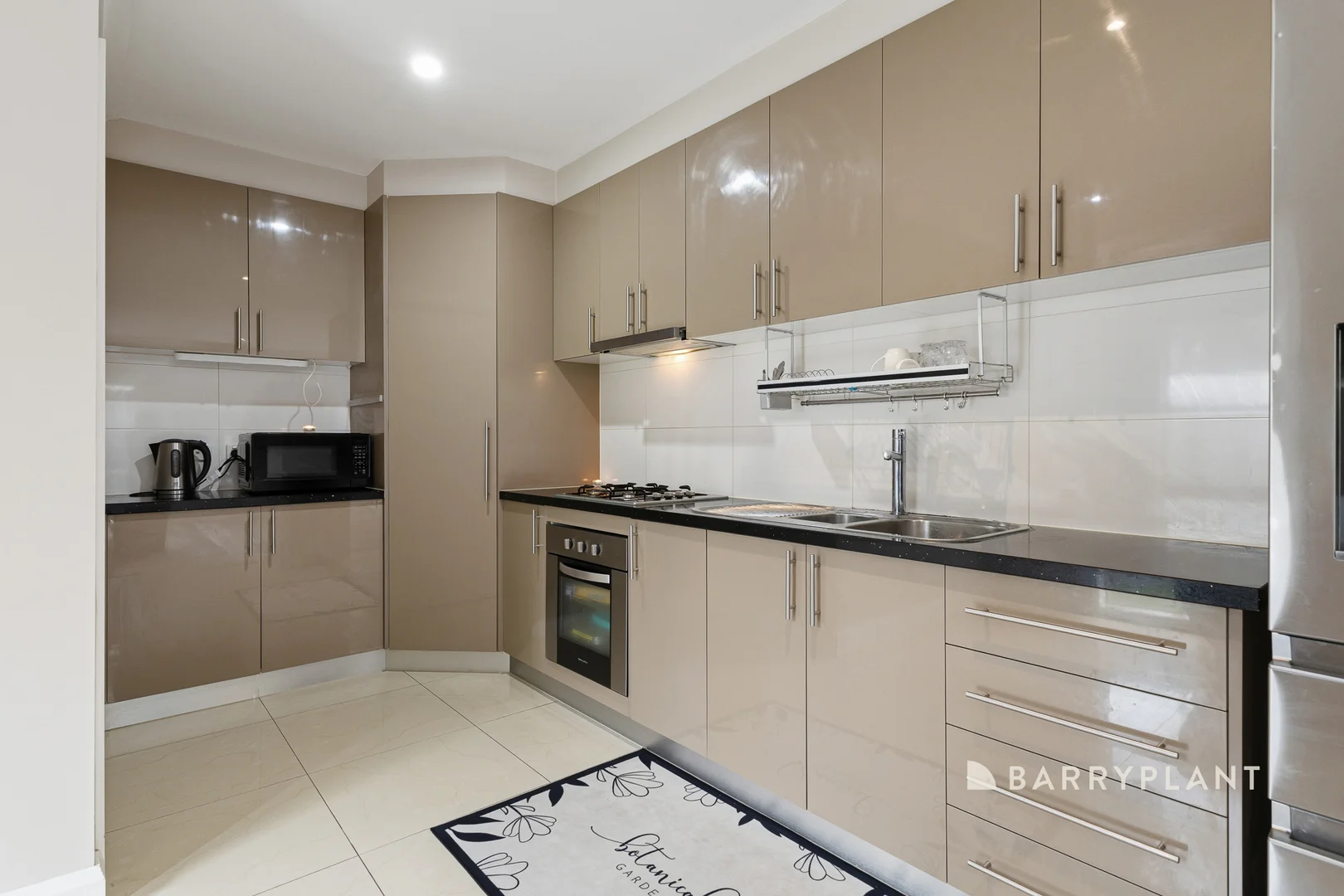 36A Winnima Avenue, Hampton Park VIC 3976 photo 2