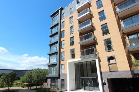 Bedwyn Mews, Kennet Island, Reading RG2