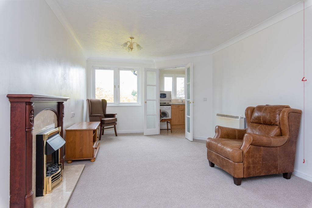 Additional image 7 of 1 bed flat for saleGeorgian Court, Spalding, Lincolnshire PE11