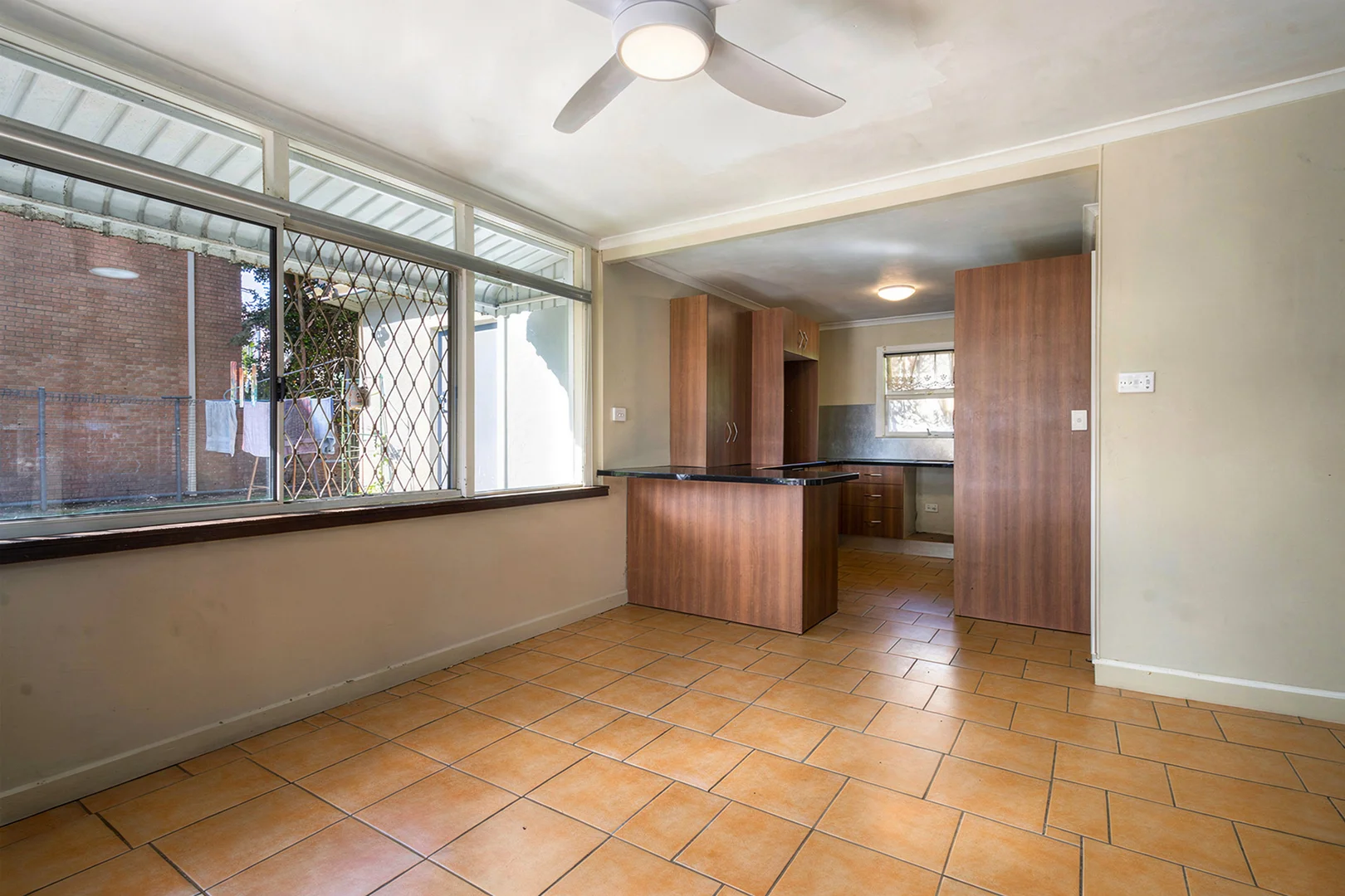 Additional image 3 of 4/151 Frank Street, Labrador QLD 4215