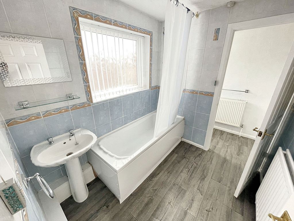 Additional image 6 of 2 bed flat for saleBrabourne Street, South Shields NE34