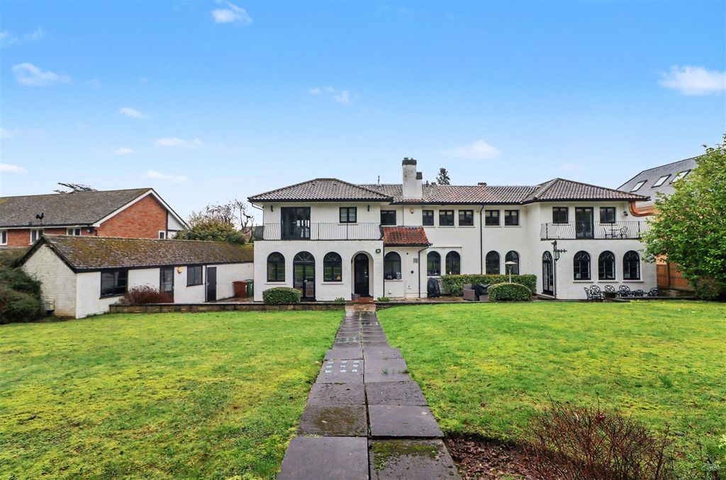 Additional image 36 of 5 bed detached house for saleBarham Avenue, Elstree, Borehamwood WD6