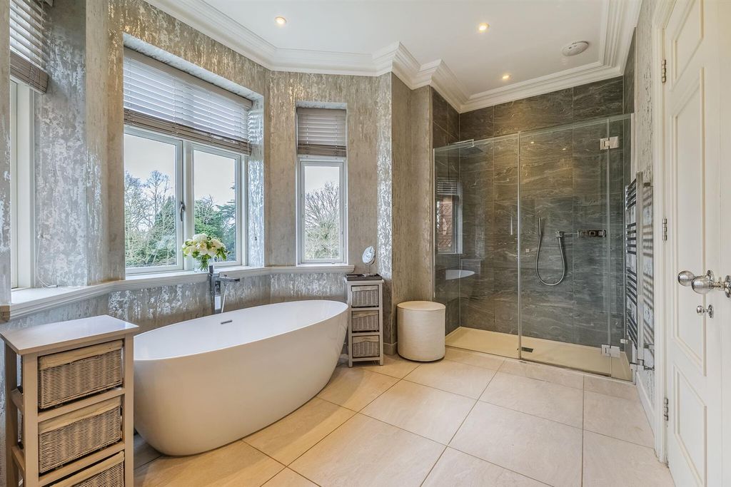 Additional image 22 of 5 bed terraced house for saleDrift Road, Winkfield, Windsor SL4