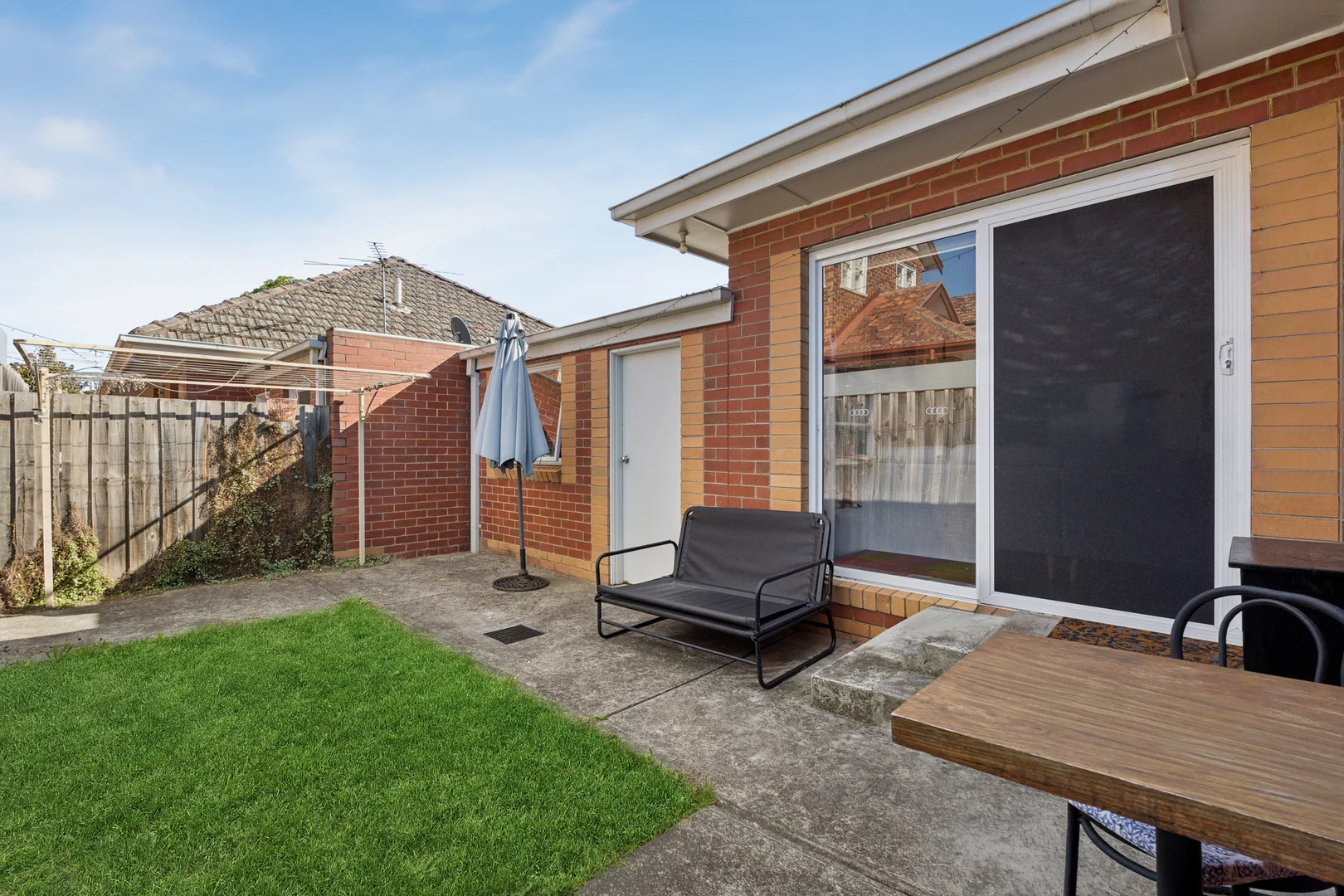 Additional image 10 of 2/38 Mendip Road, Reservoir VIC 3073
