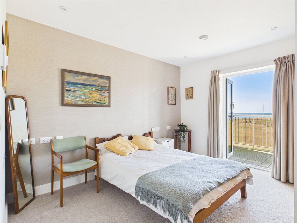 Additional image 15 of 2 bed flat for saleCrooklets Road, Bude, Cornwall EX23