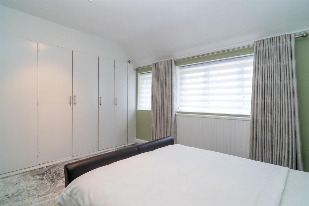 Additional image 33 of 6 bed detached house for saleAllum Lane, Elstree, Borehamwood WD6