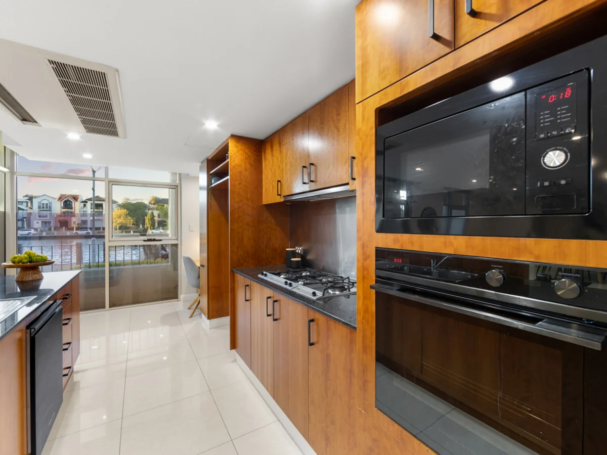 Additional image 7 of 25/20 Royal Street, East Perth WA 6004