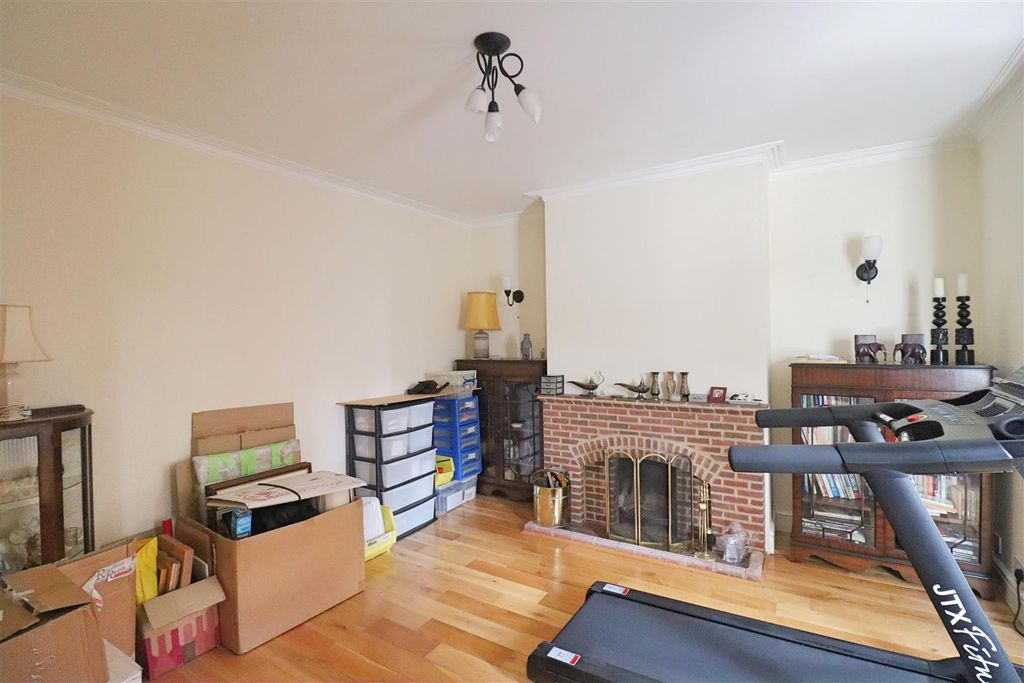 Additional image 5 of 6 bed detached house for saleChurch Lane, Braintree CM7