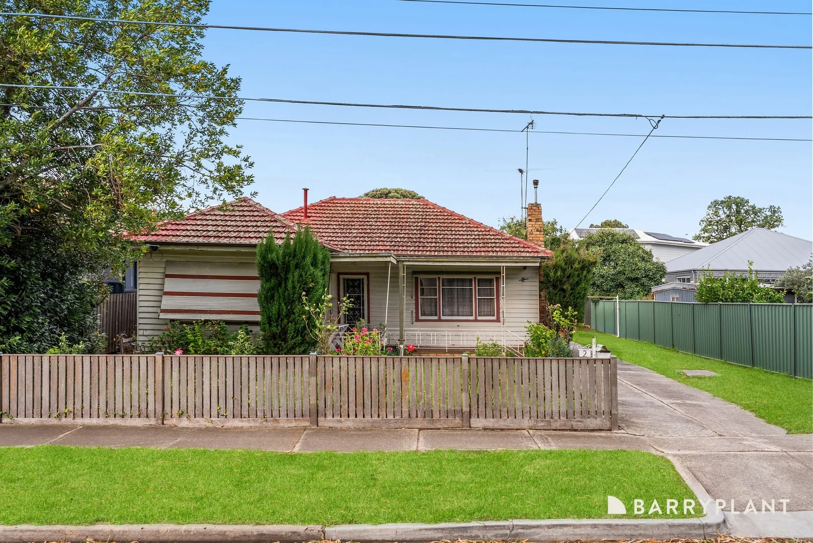 2 Walter Street, Sunshine VIC 3020 photo 2