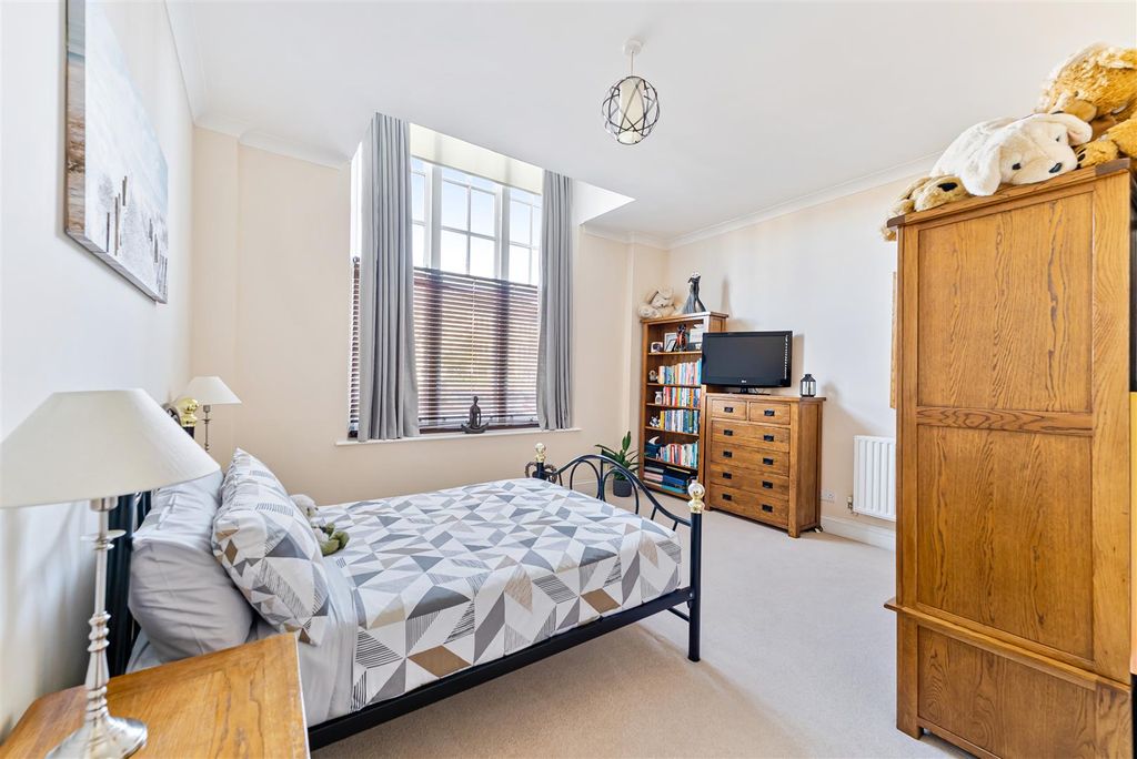 Additional image 14 of 2 bed flat for saleRoyal Sands, Weston-Super-Mare BS23