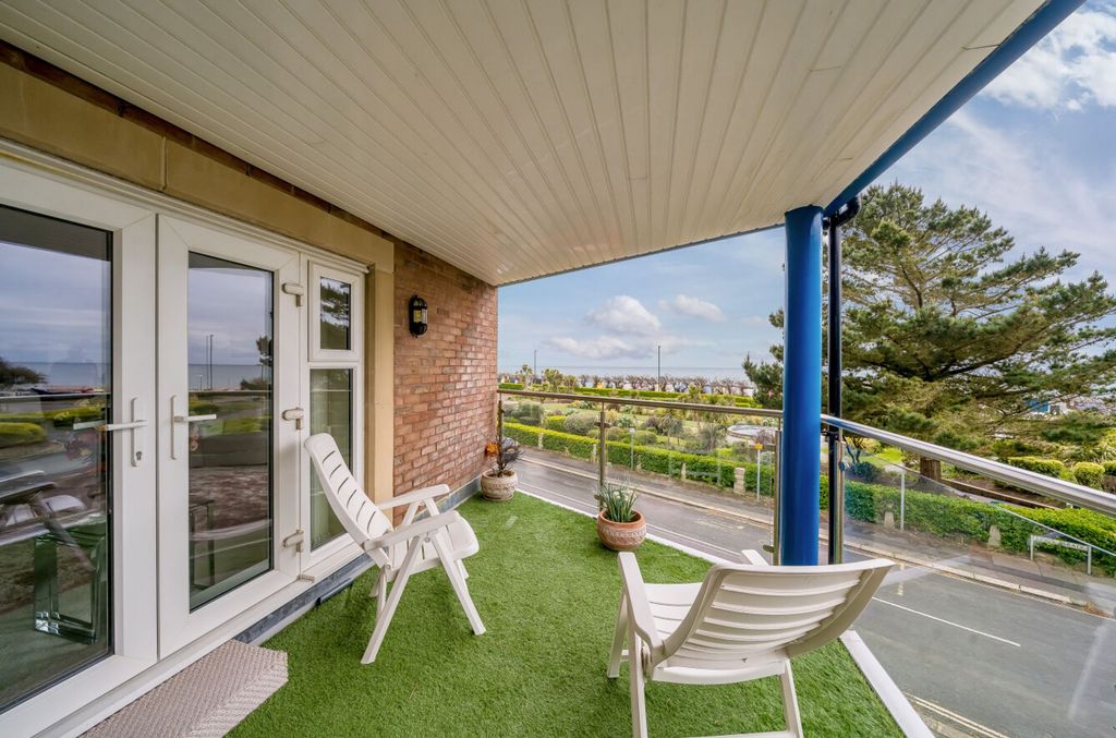 Additional image 2 of 2 bed flat for saleKings Parade, Bognor Regis PO21