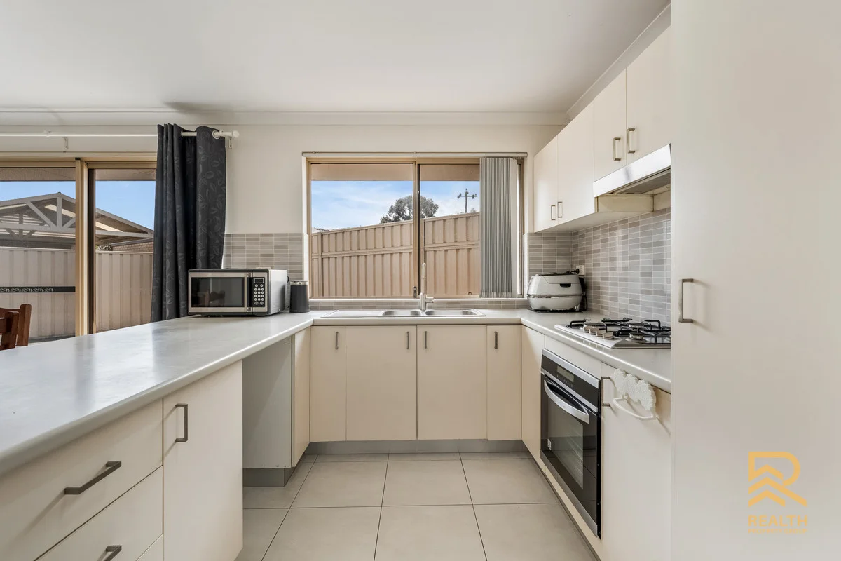 4/26 Andrea Way, Queens Park WA 6107 photo 2