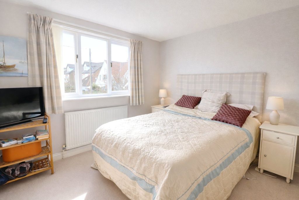 3 bed flat for saleMortehoe, Woolacombe, Devon EX34 photo 3