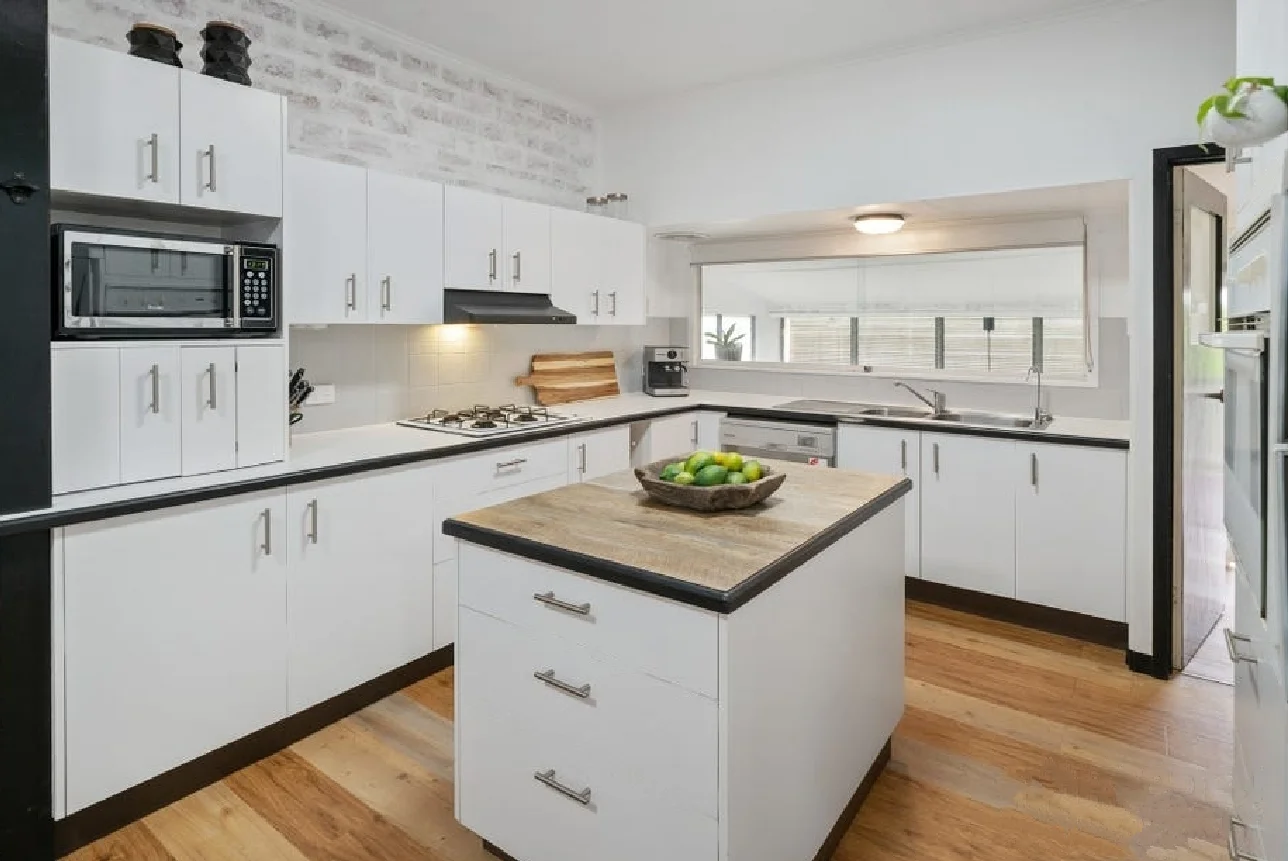 Additional image 4 of 51 Newcastle Street, Fairfield QLD 4103