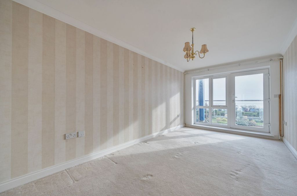 Additional image 9 of 2 bed flat for saleKings Parade, Bognor Regis PO21