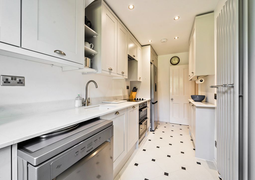 Additional image 5 of 2 bed flat for saleWolverley House, Wolverley Village, Wolverley, Kidderminster DY11