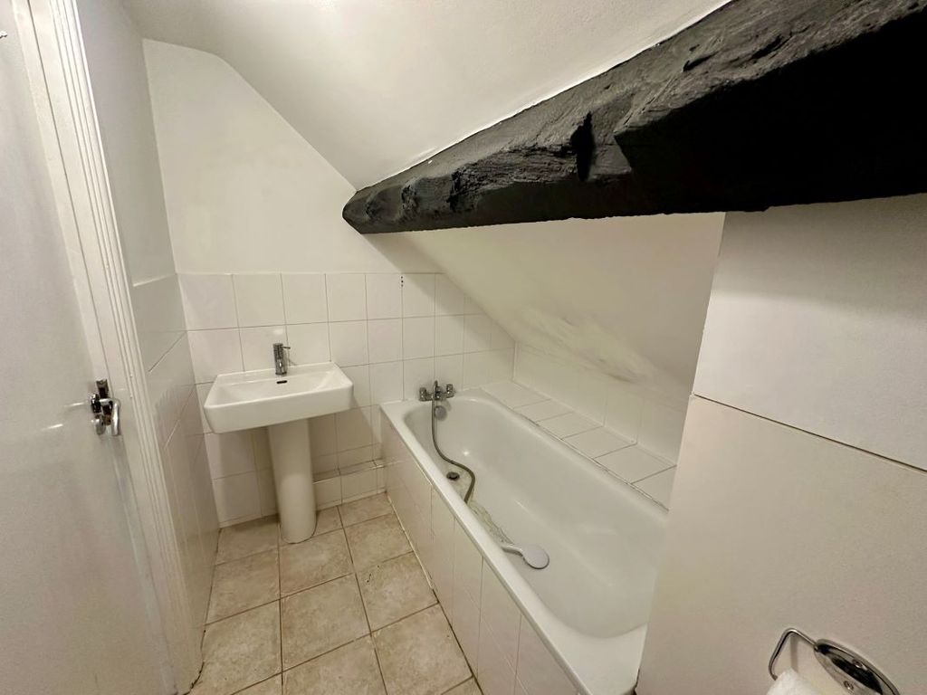 Additional image 6 of 1 bed flat for saleNo. 1 Tower Street Flat 7, Ludlow, Shropshire SY8