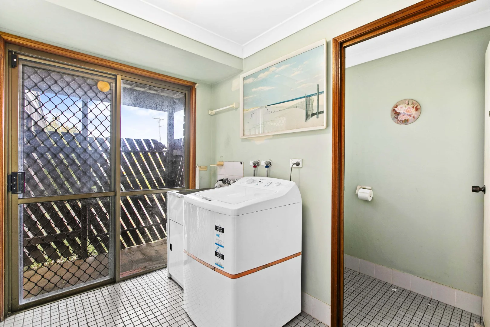 Additional image 16 of 24 Kululu Crescent, Scarness QLD 4655