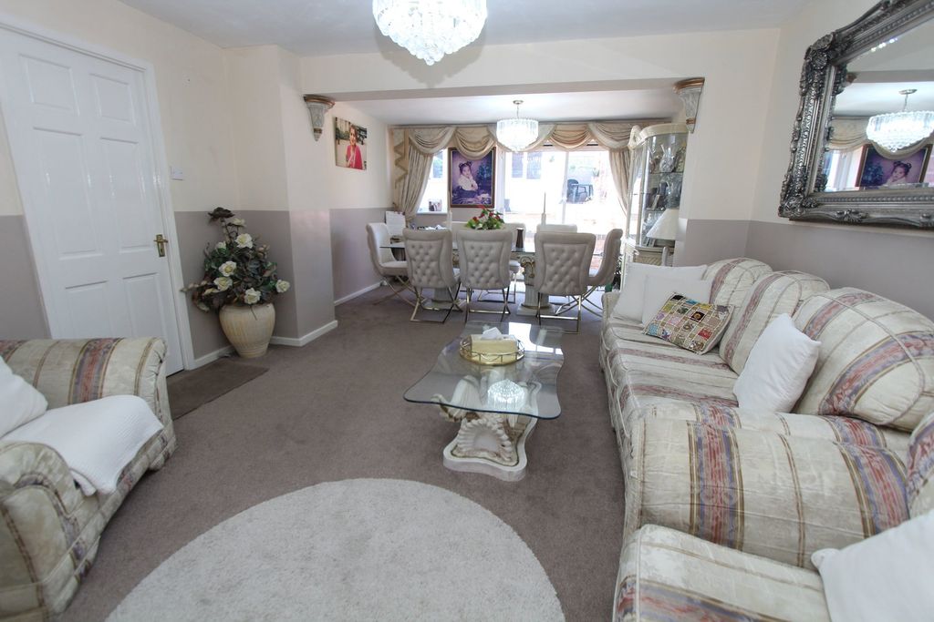 Additional image 6 of 6 bed detached house for saleNorth View Drive, Brierley Hill DY5