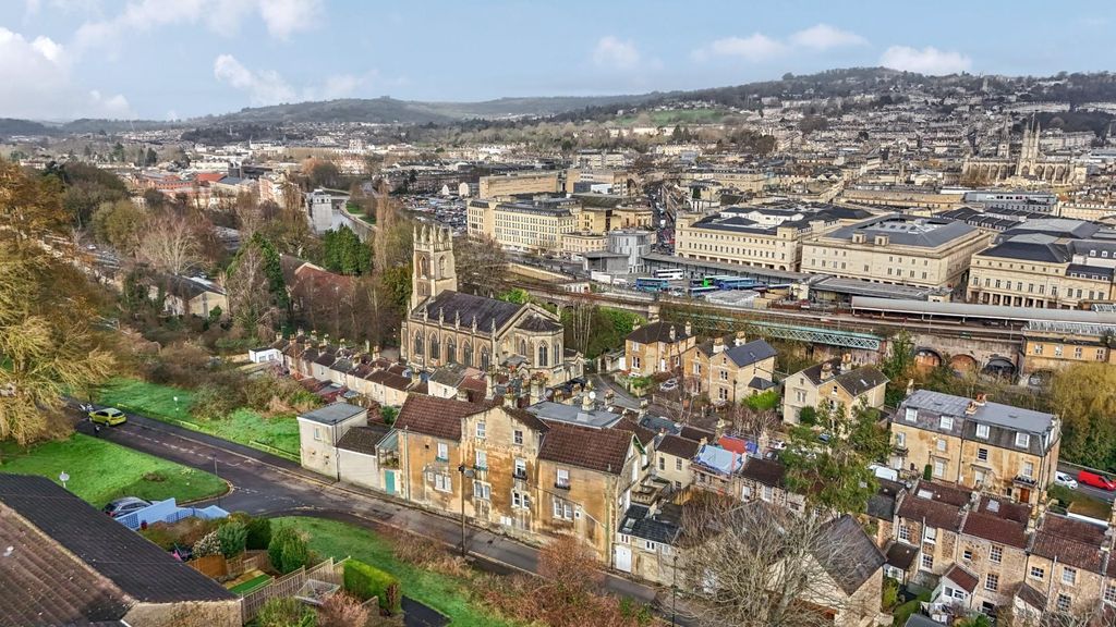 Additional image 18 of 2 bed flat for saleCalton Road, Lyncombe, Bath BA2