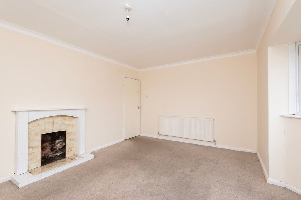Additional image 4 of 2 bed flat for saleElizabeth Road, Boston PE21