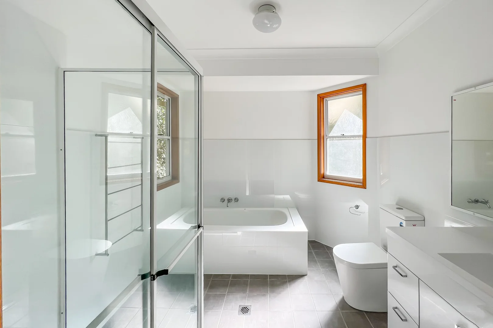 Additional image 8 of 22 Palm Tree Crescent, Caves Beach NSW 2281