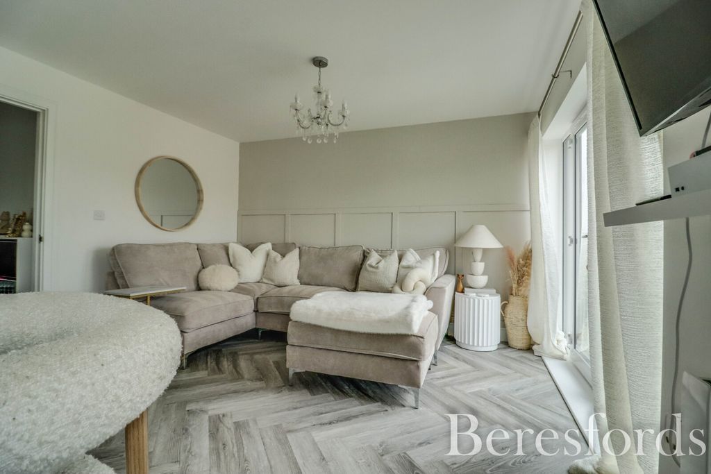 Additional image 13 of 2 bed flat for saleSt. Johns Avenue, Braintree CM7