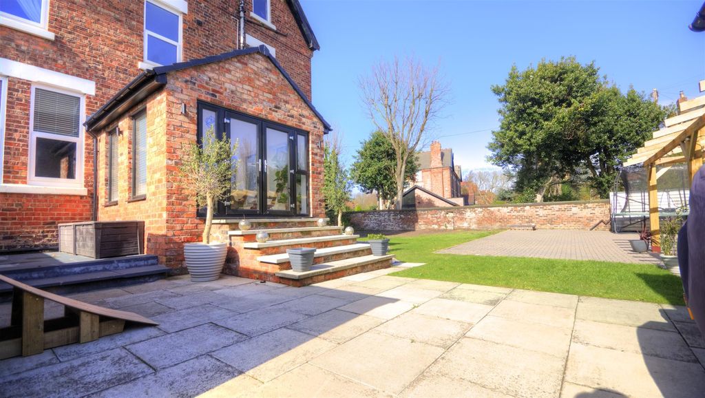 Additional image 29 of 8 bed semi-detached house for saleMerrilocks Road, Blundellsands L23