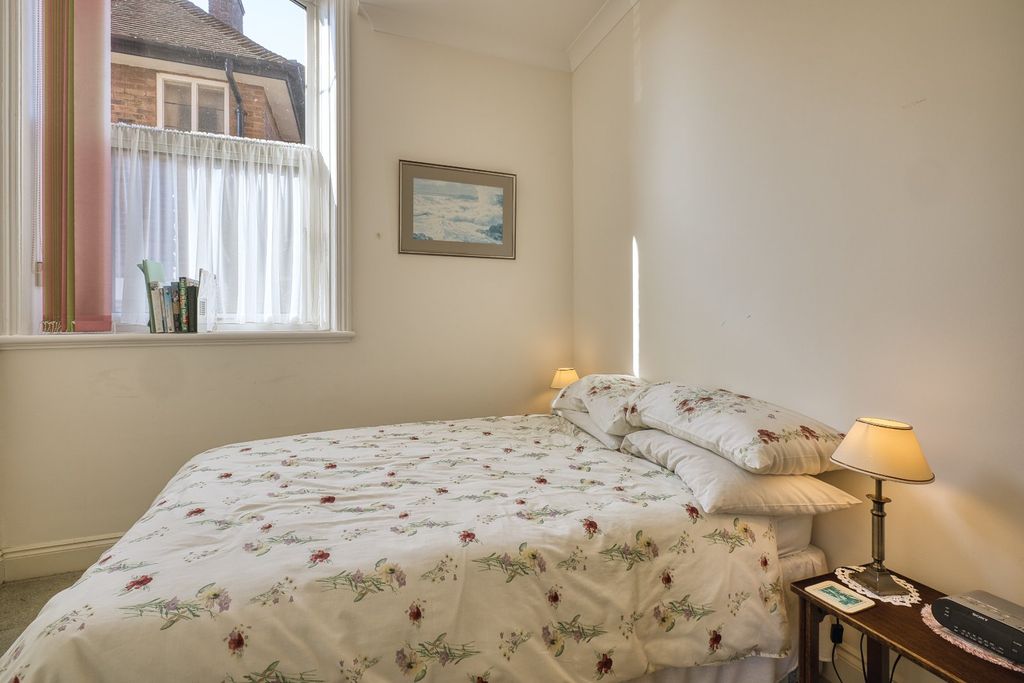 Additional image 10 of 3 bed flat for salePark Road, Broadstairs, Kent CT10