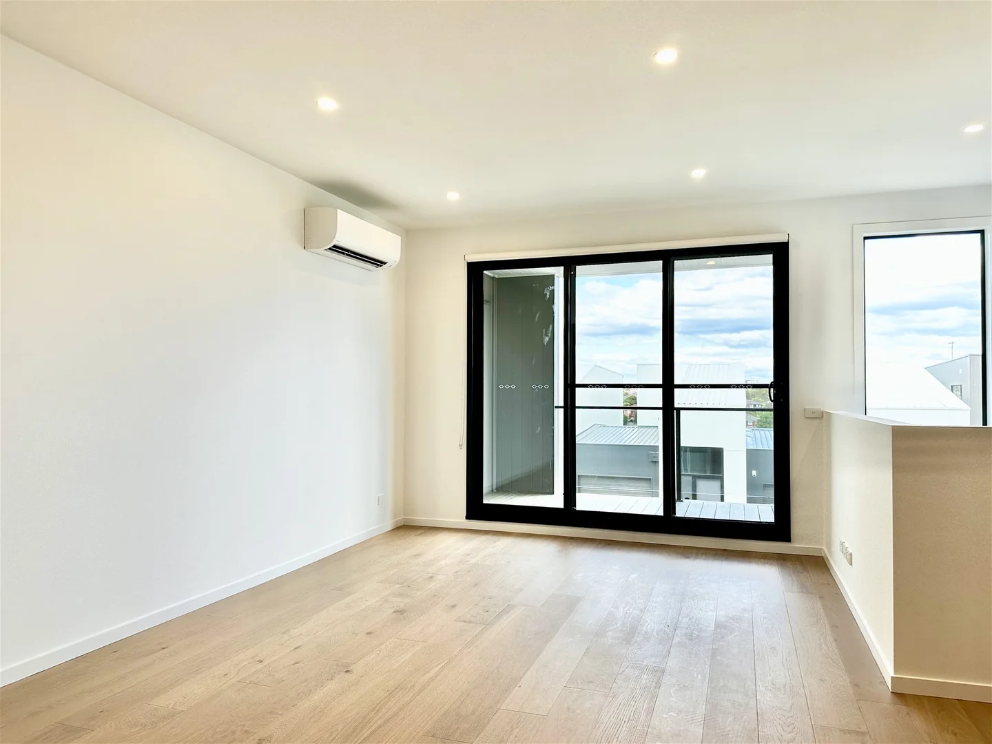 Additional image 9 of 18 Wattlebird Court, Sunshine North VIC 3020
