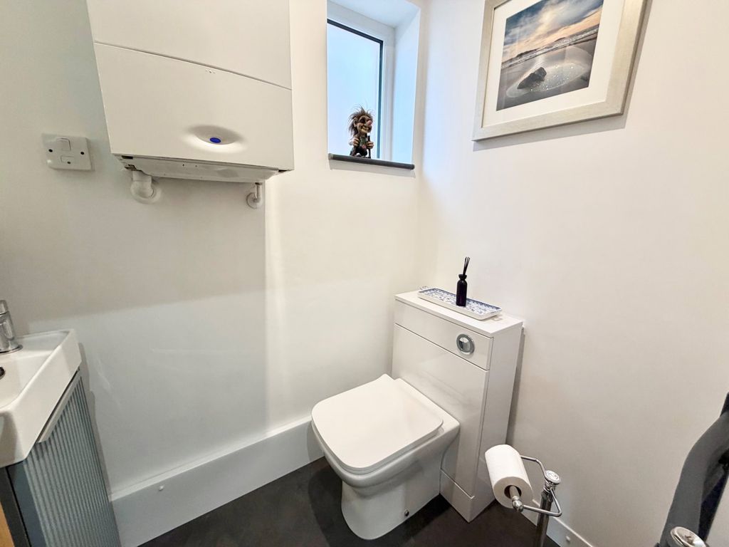 Additional image 14 of 3 bed detached house for saleWestacre Drive, Quarry Bank, Brierley Hill DY5