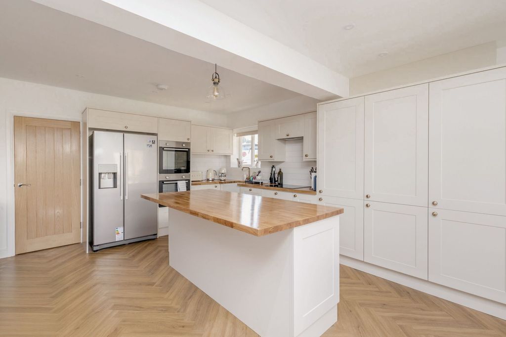 Additional image 3 of 4 bed semi-detached house for saleBramble Rise, Brighton BN1