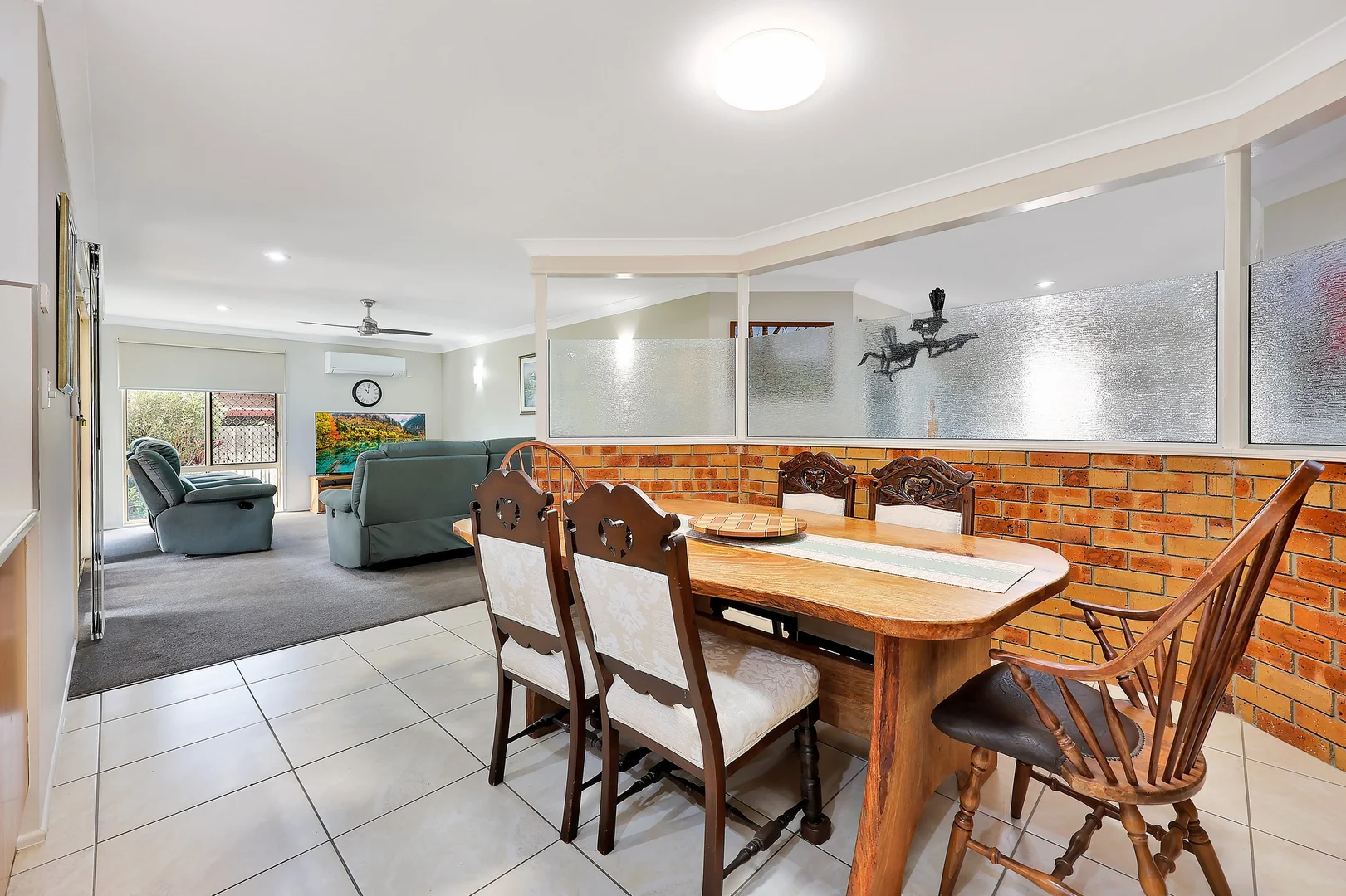 Additional image 10 of 9 Saint Lucia Crescent, Avoca QLD 4670